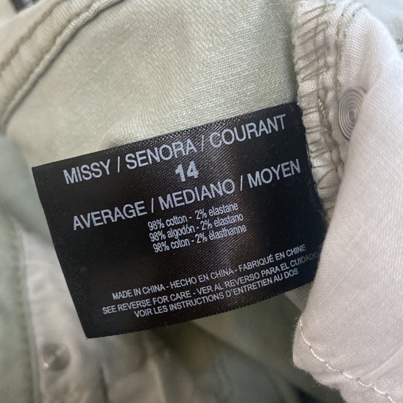 Nine West Jeans Womens Size 14. Gramercy Skinny Ankle with Raw Hems. - Picture 7 of 12